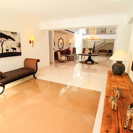 Palm Bay Szálloda Emecik