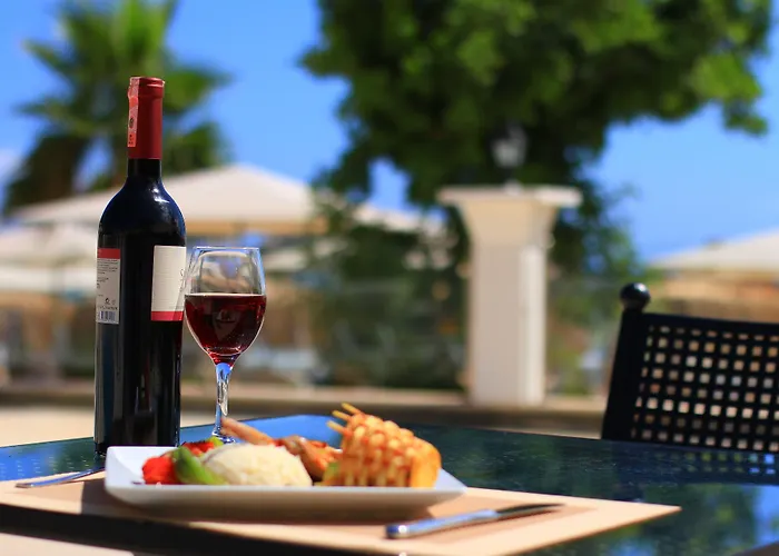 Palm Bay Szálloda 3*